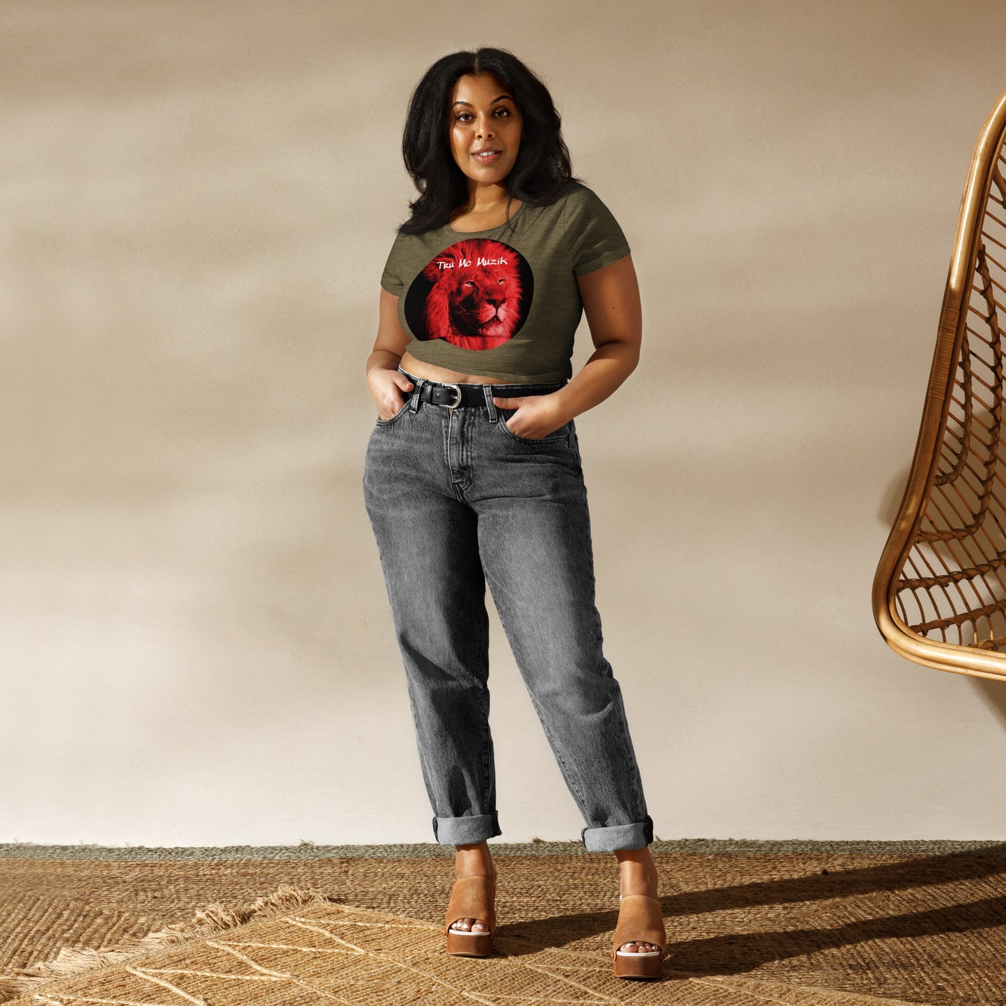 TRU MC MUZIK Women’s Crop Tee