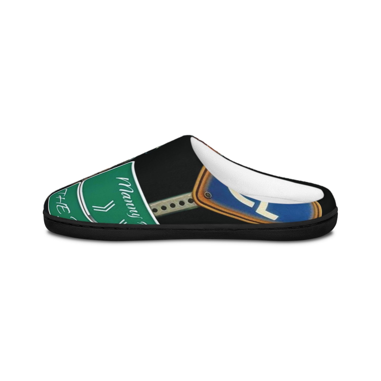 Men's Cozy Graphic Slippers – Retro Gaming Design
