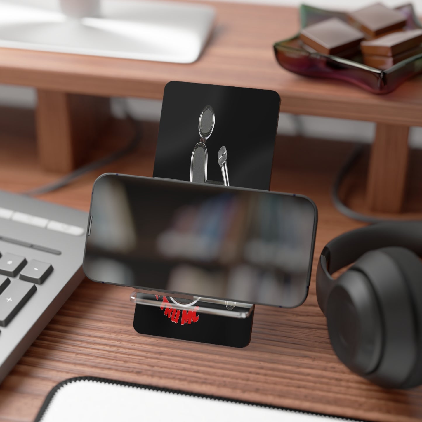 Mobile Display Stand for Smartphones - Ergonomic Design with Wheelchair Symbol