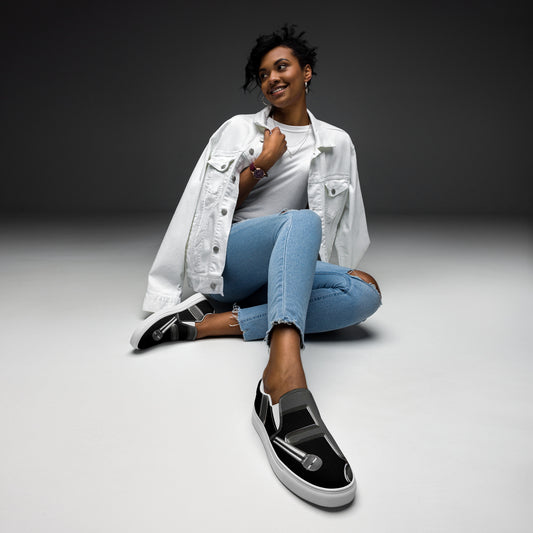 THE TRU MC Women’s slip-on canvas shoes