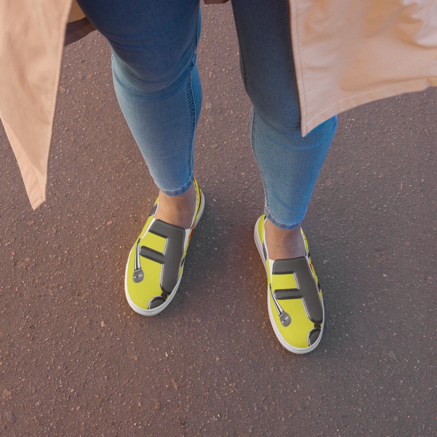 THE TRU MC Sunshine Edition Women’s slip-on canvas shoes